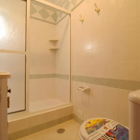 The Shell House * 만타로타